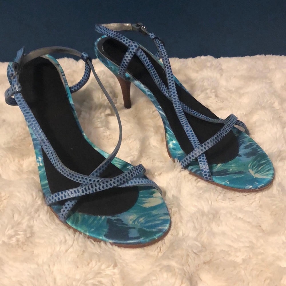 Teal with snake skin detailing